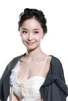李曼(饰演曼妮)